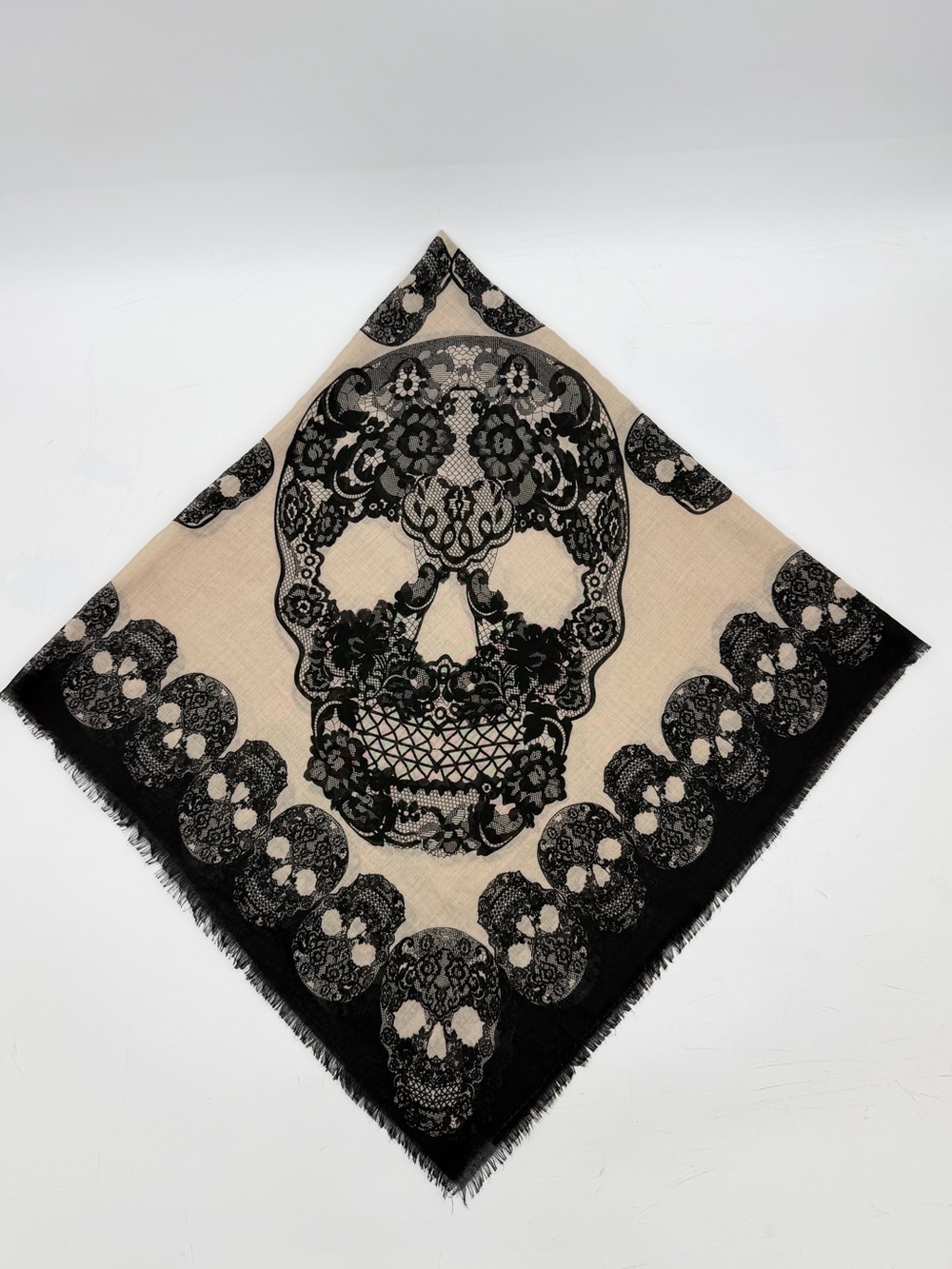 Black Beige Lace Skull Print Oversized Square Scarf Gothic - Picture 4 of 7